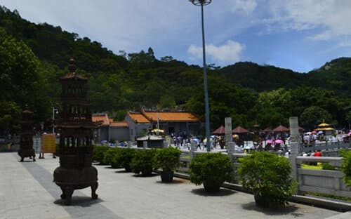 深圳凤岩古庙：文天祥纪念地，深圳重要佛教文化中心