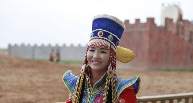 蒙古族八大禁忌：结交蒙古族朋友，这些规矩千万不能犯！