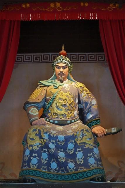 君子豹变，岳飞的多面人生