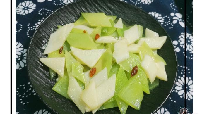 莴笋山药配鸡汁，简单几步做出家常美味