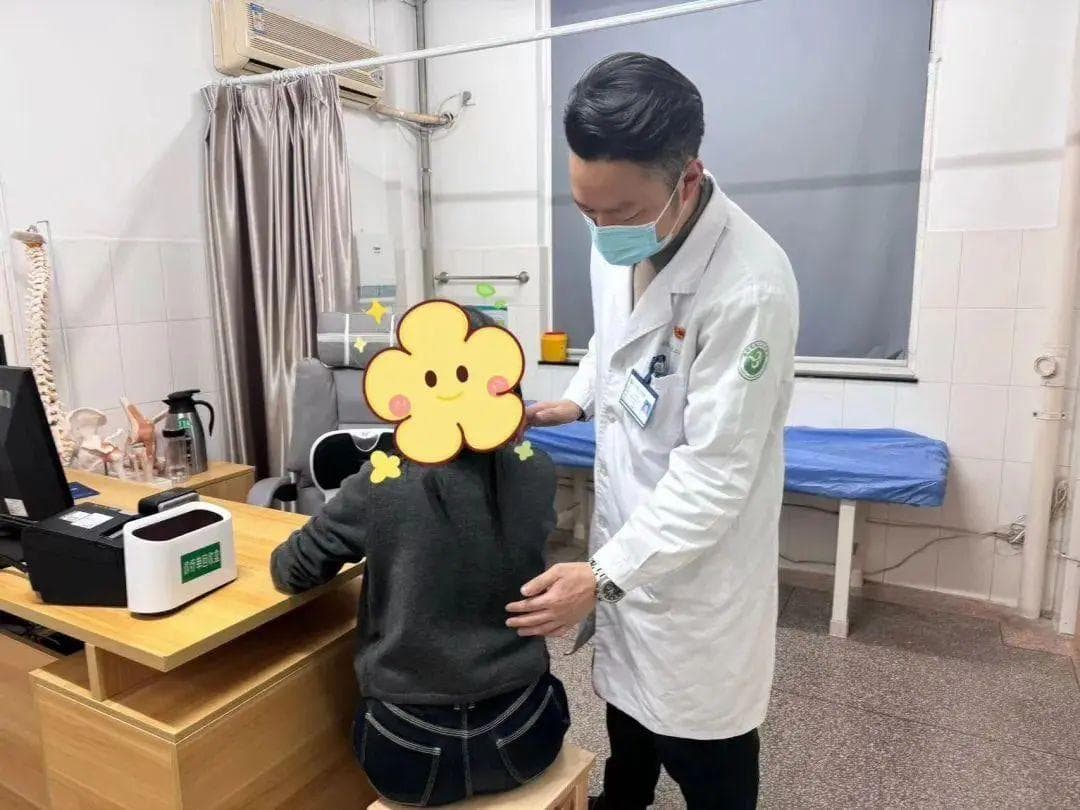 25岁女孩因每天4杯咖啡确诊骨质疏松，医生提醒：咖啡饮用需适量