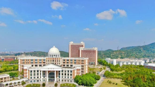 2024全国医药大学排名更新！天津医大仅排第4，广医位列13