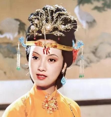 红楼梦中的悲剧人物：王熙凤的结局解读