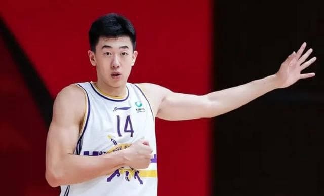 王少杰：从CUBA天才到广东男篮的光辉首秀