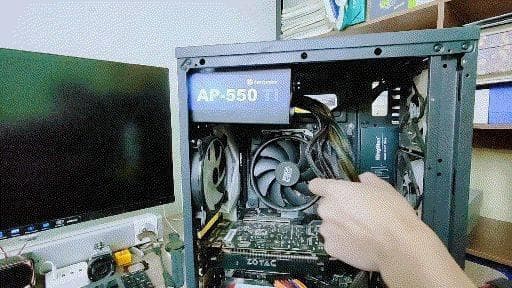 电脑开机黑屏怎么办？重启也没有用说明用错了方法！5种方法解决