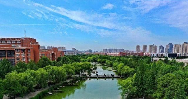 专业揭秘：郑州大学临床医学怎么样？王牌专业有哪些？连续多年就业率90%以上！