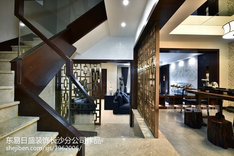 中小型影楼装修设计指南：如何增强空间感与注意事项