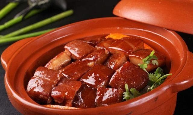 从东坡肉到东坡豆腐：十道名菜里的苏东坡