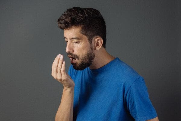 男人口臭怎么治最有效的方法