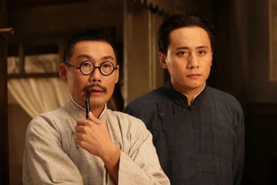 给“扮演毛主席”的10位演员排座次：古月排第2，唐国强未进前3