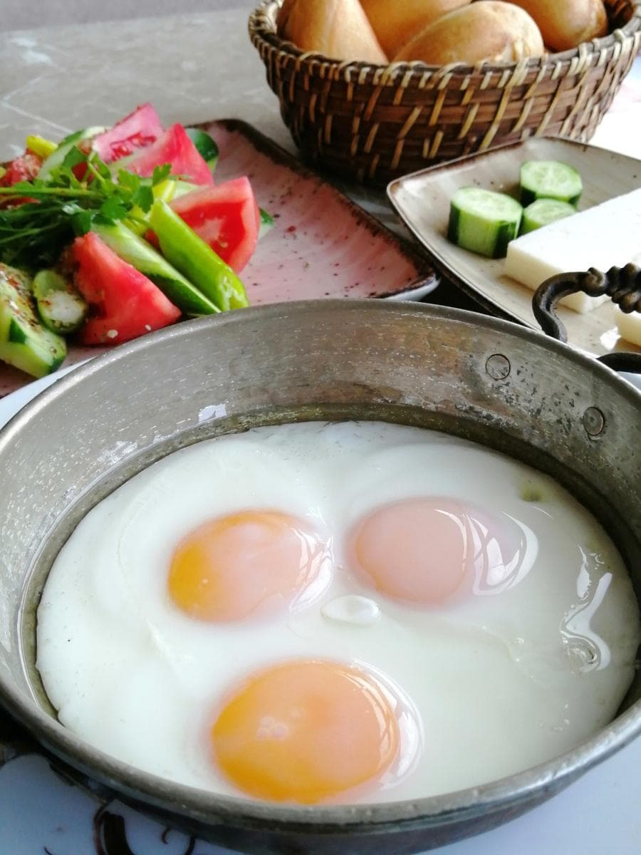 米酒煮鸡蛋：传统美食中的养生智慧