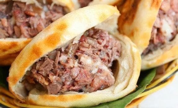 驴肉火烧：河北传统美食的文化魅力与传承困境