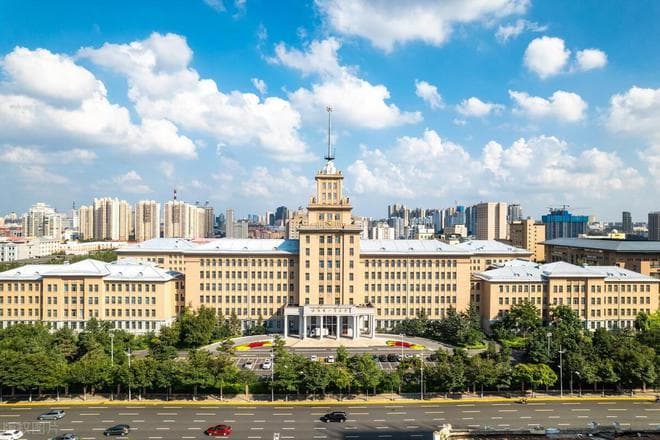 哈工大校本部与深圳校区，录取分数差距有多大？基于全国数据分析