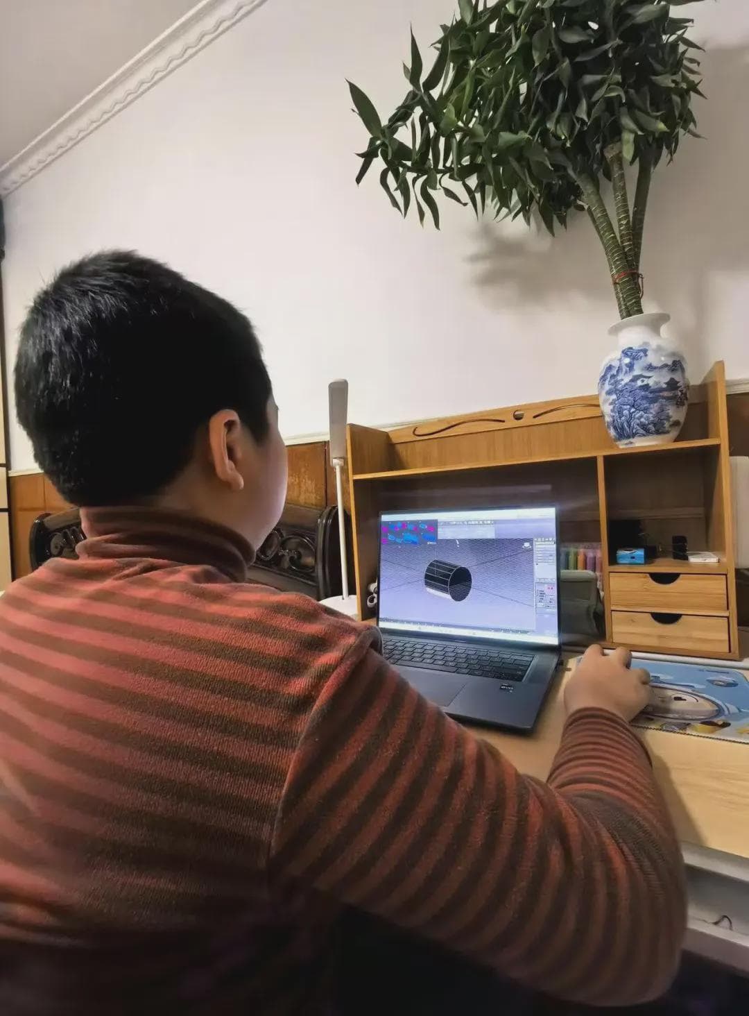 AI搭建数学模型，剪出非遗新花样——青岛重庆路第二小学六年级数学寒假特色作业