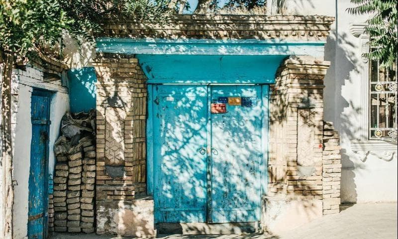 喀赞其民俗旅游区：新疆伊宁的民族风情画卷