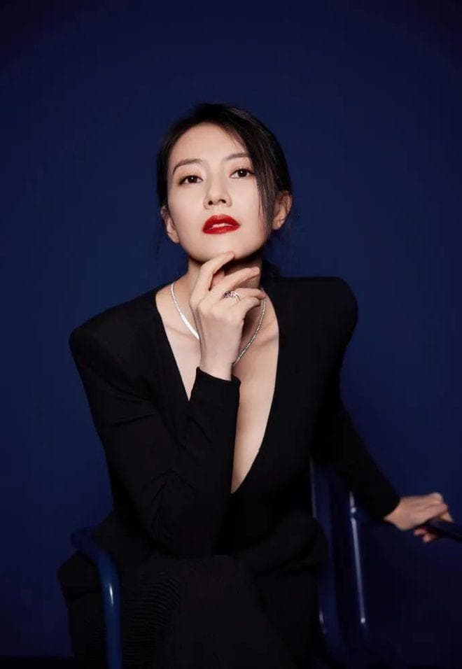 心理学：40岁的女性，最需要的是这三样东西，第三个尤其重要