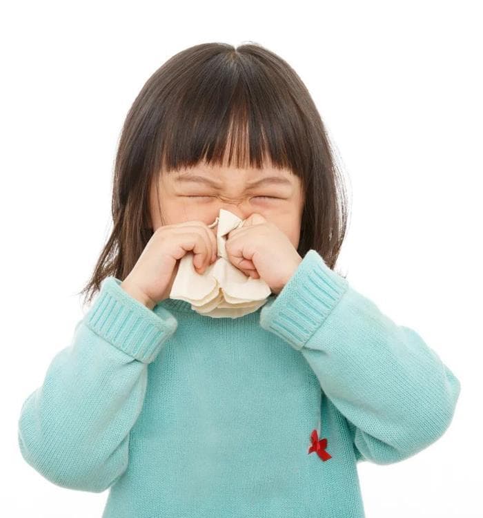 孩子流黄鼻涕，有这 4 种情况尽快去看医生