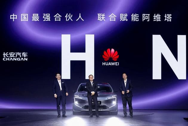 朱华荣王孝飞操盘阿维塔，长安启源该让谁破局？