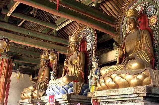 佛学常识：三身佛、三世佛、三圣佛、五方佛、七佛详解
