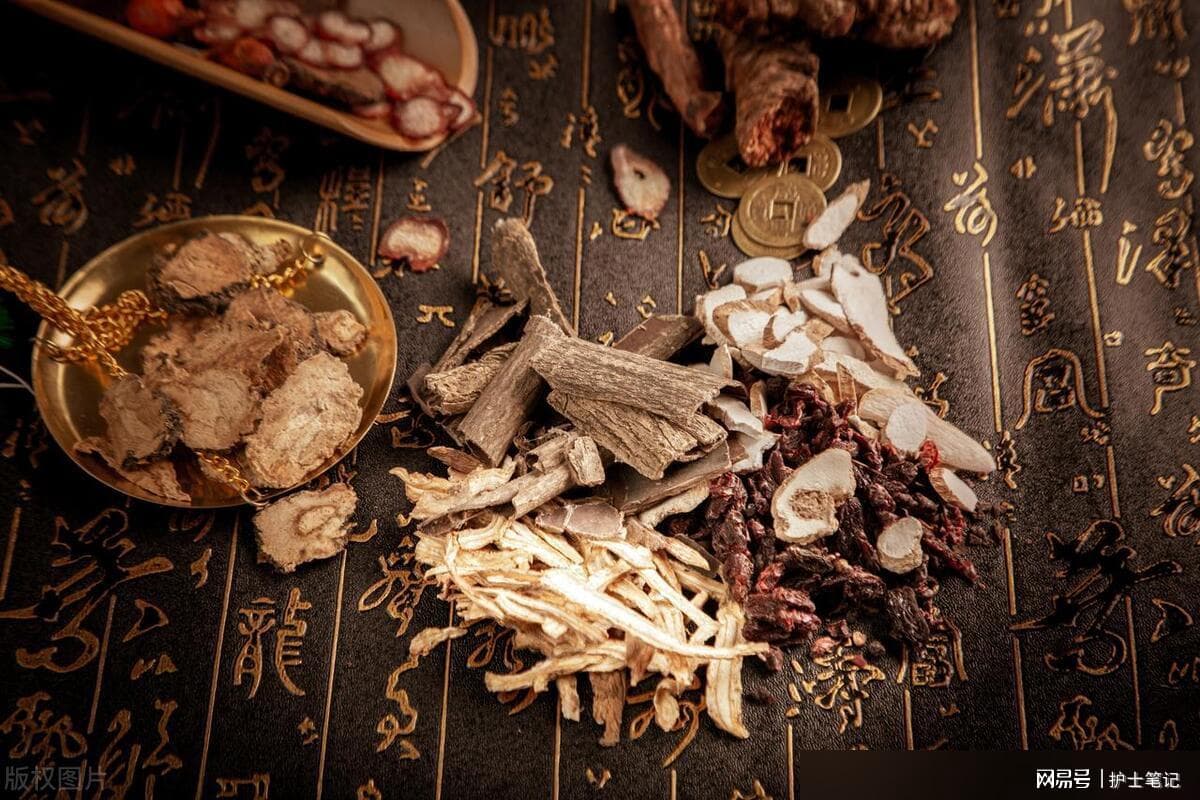 上热下寒，引火汤能解决？并不是！这两类人用了反会加重上火症状