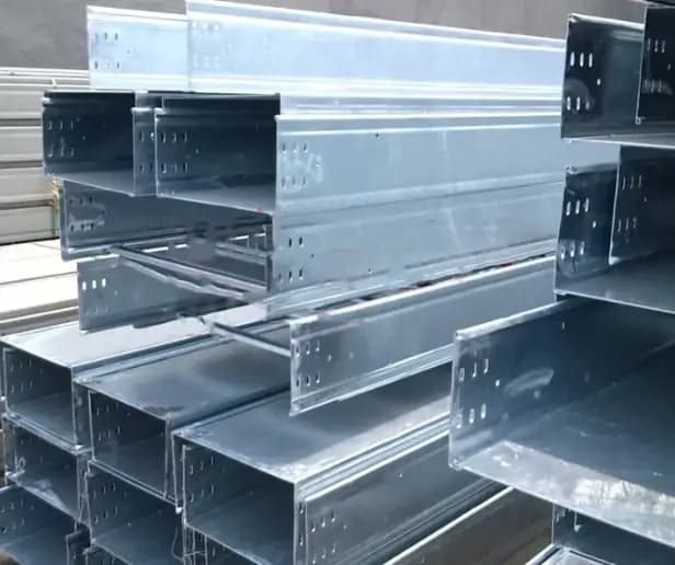 桥架在不同场景中的应用实例分析