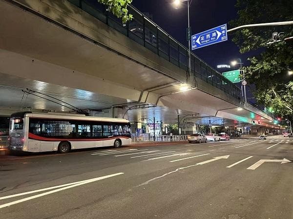 交通标线及信号设置能否更优化？