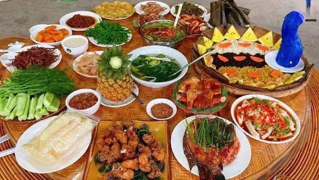 西双版纳十大必吃美食，傣族风味等你尝！