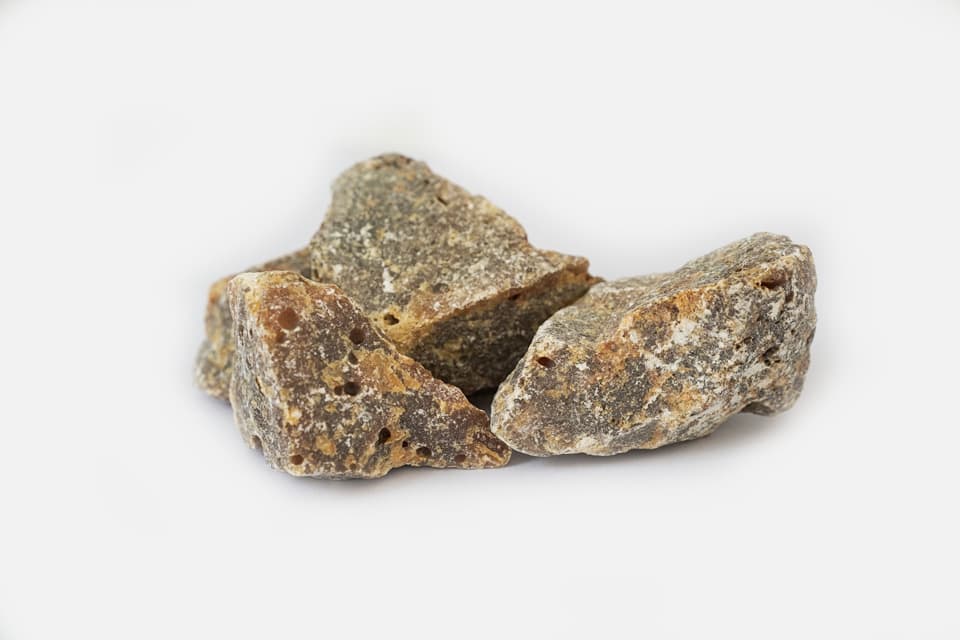 津南电熔镁砂的制备工艺