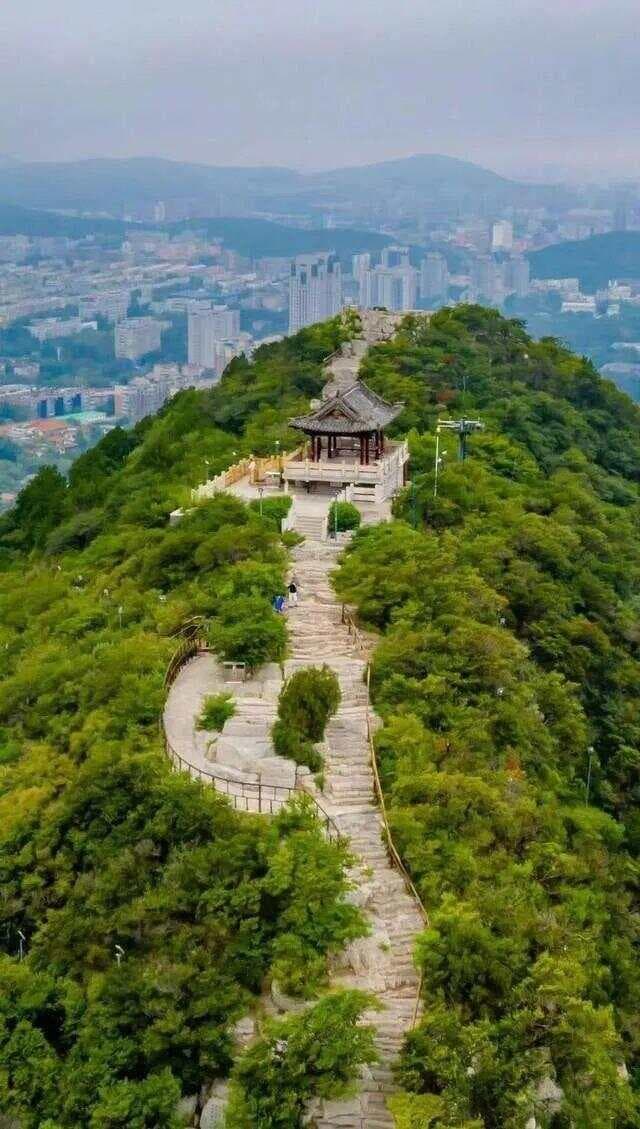 “东山再起”的“东山”，指的是一个山名吗？