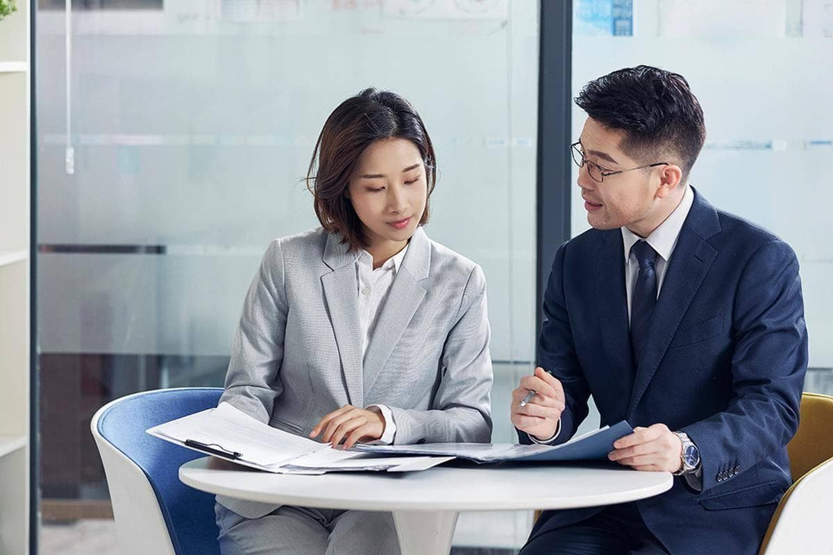 第一次参加工作：职场新人全方位适应、技能提升与未来发展规划指南