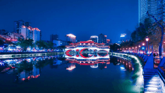 成都夜景打卡攻略：从九眼桥到339电视塔，领略不一样的成都夜色