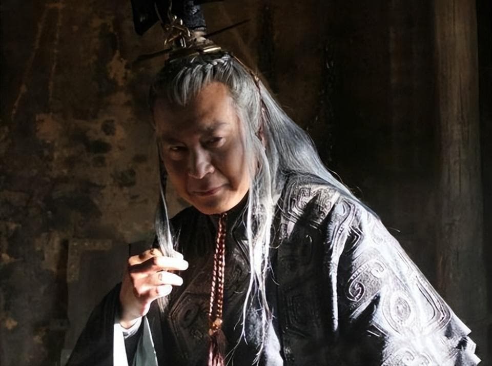 权力传承决定命运：历朝权臣为何难被皇帝杀死