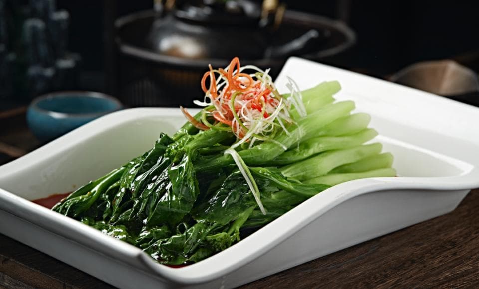 春节期间剩菜处理指南：不同食物如何保存？哪些不能二次加热？