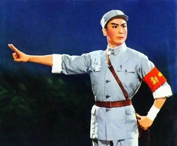 样板戏，这个时代的“老古董”，最近被翻了出来