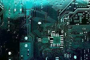运行FPV无人机模拟器需要什么样的配置？