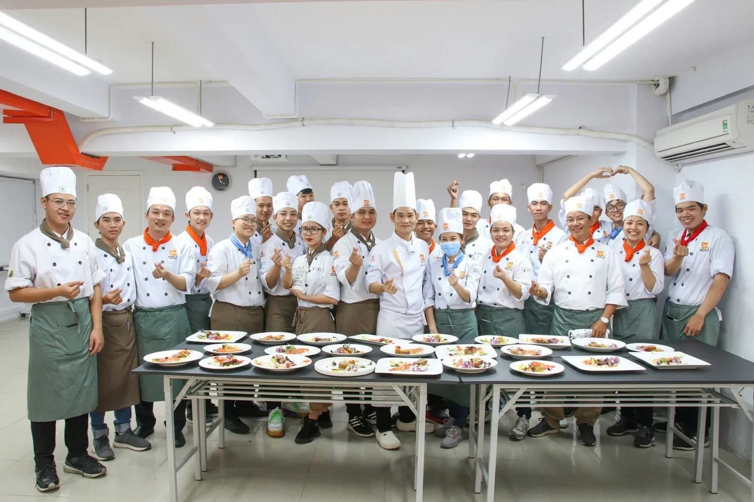 厨师学校的中式烹饪课程，助你开店无忧！