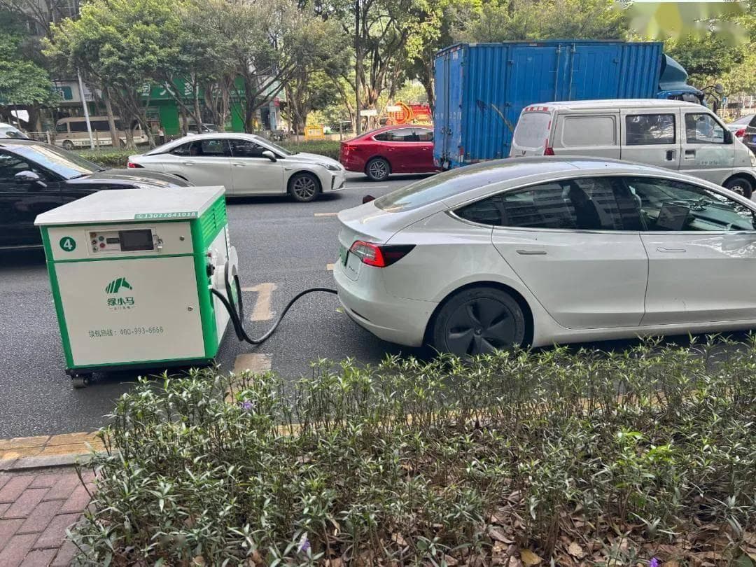 新能源汽车充电循环次数揭秘：如何正确理解并延长电池寿命？
