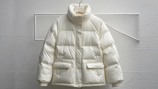 如何保养白色衣服不发黄