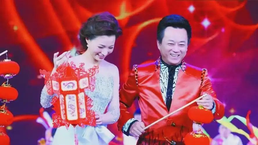 董卿重返春晚？观众：有她在，春晚还是那个味！
