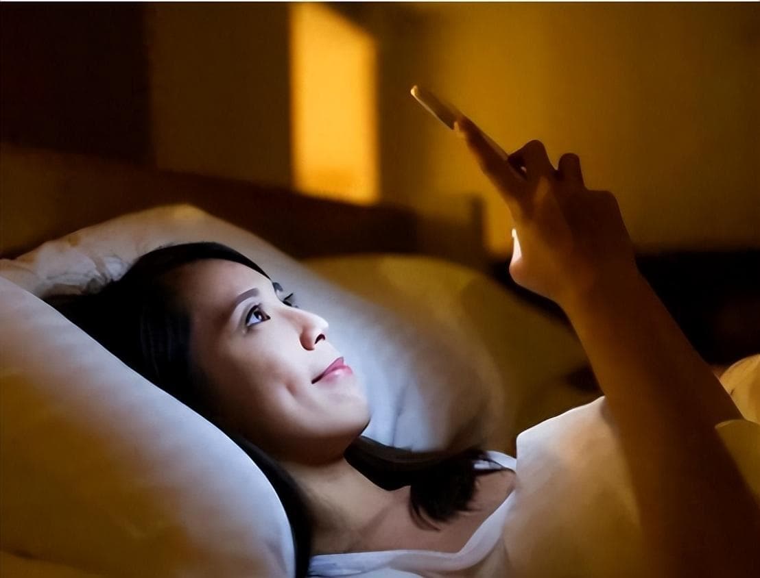 每天关机一次和长期不关机哪个对手机更好？专家建议来了