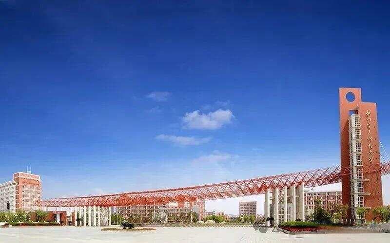 张雪峰老师强烈推荐：这5所大学，大胆冲，毕业不怕没工作！