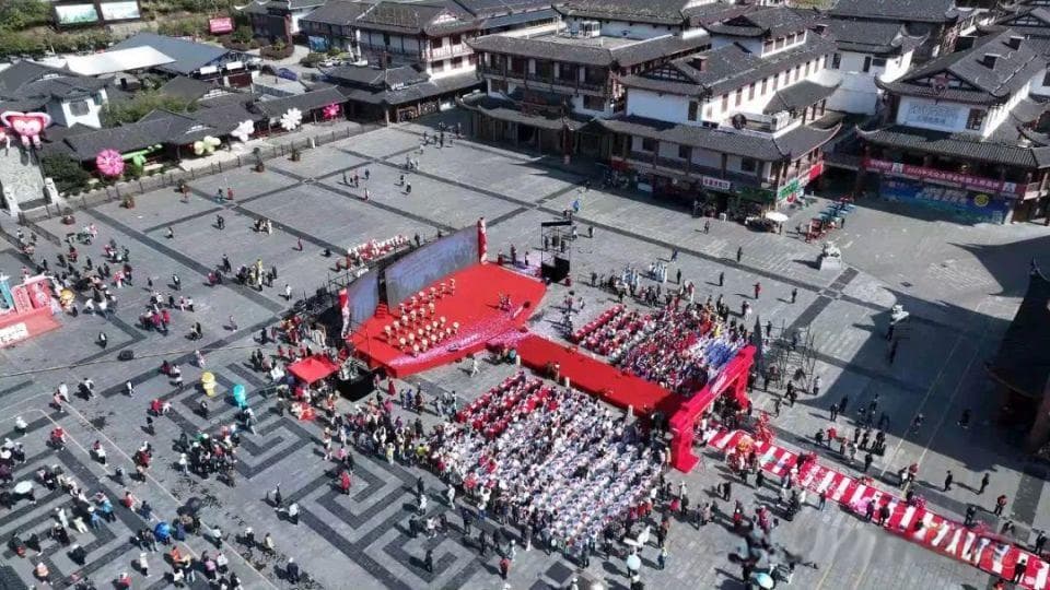 文旅新风向——“婚恋旅游”与年轻群体的“双向奔赴”