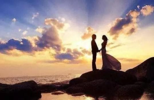 树立正确的婚恋观、家庭观