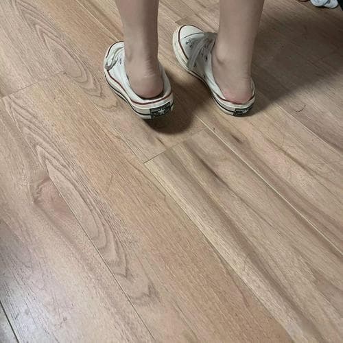 鞋子挤脚要警惕 别把挤脚不当回事