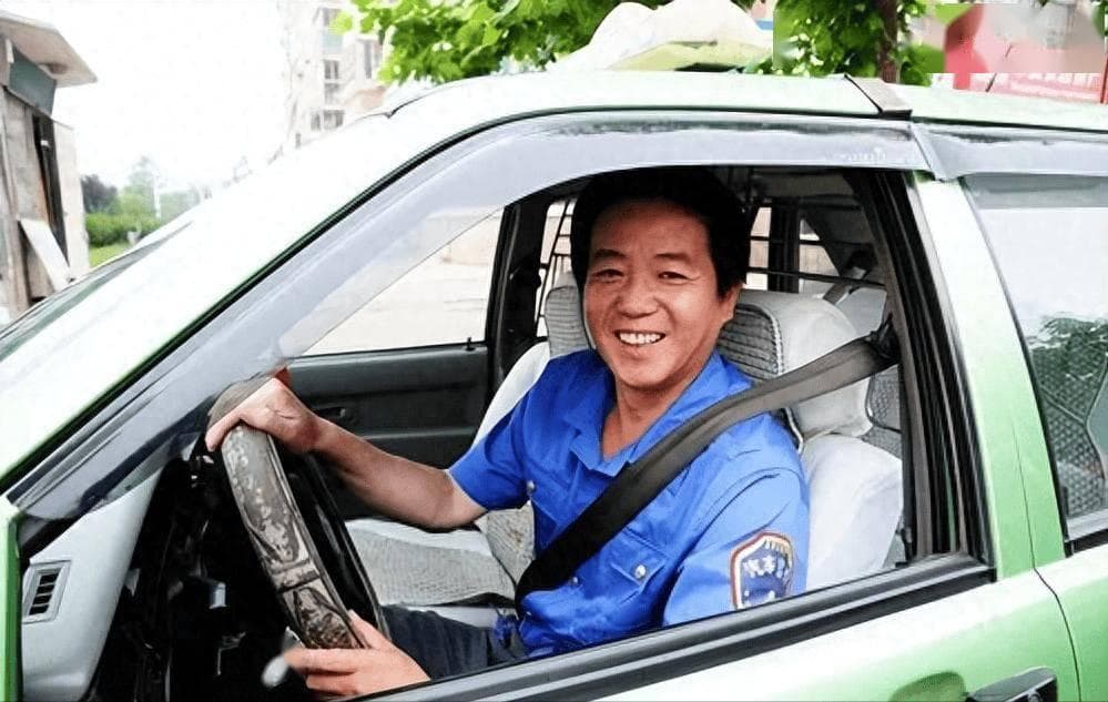 肾好不好，看手就知道？医生告诫：肾病患者，手上通常有这3症状
