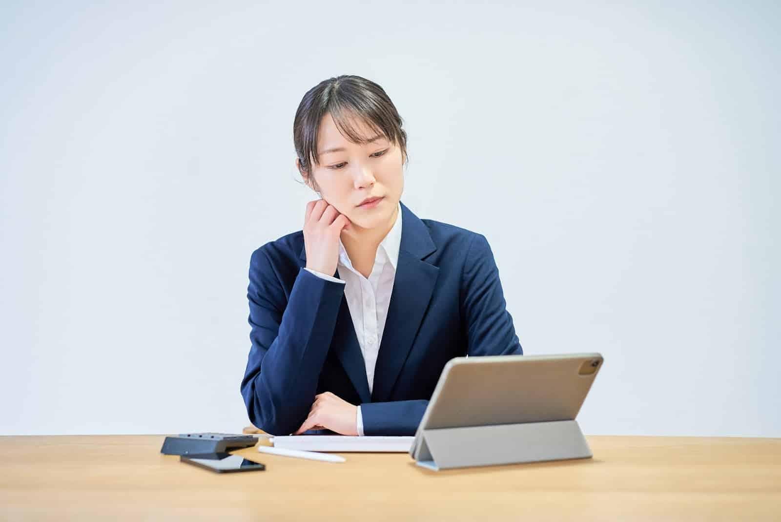 屏幕截图是否侵犯版权?同时解析投稿者的确定与删除方法