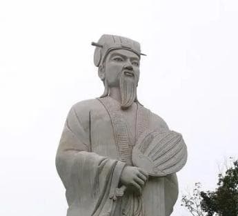诸葛亮的官职生涯：从辅佐刘备到执掌蜀汉政权