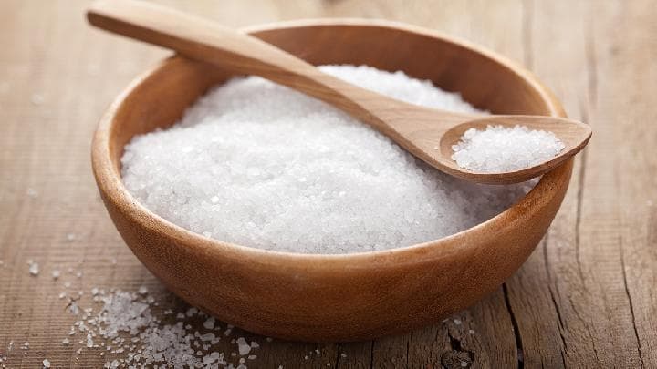生理盐水是0.9%的氯化钠溶液吗