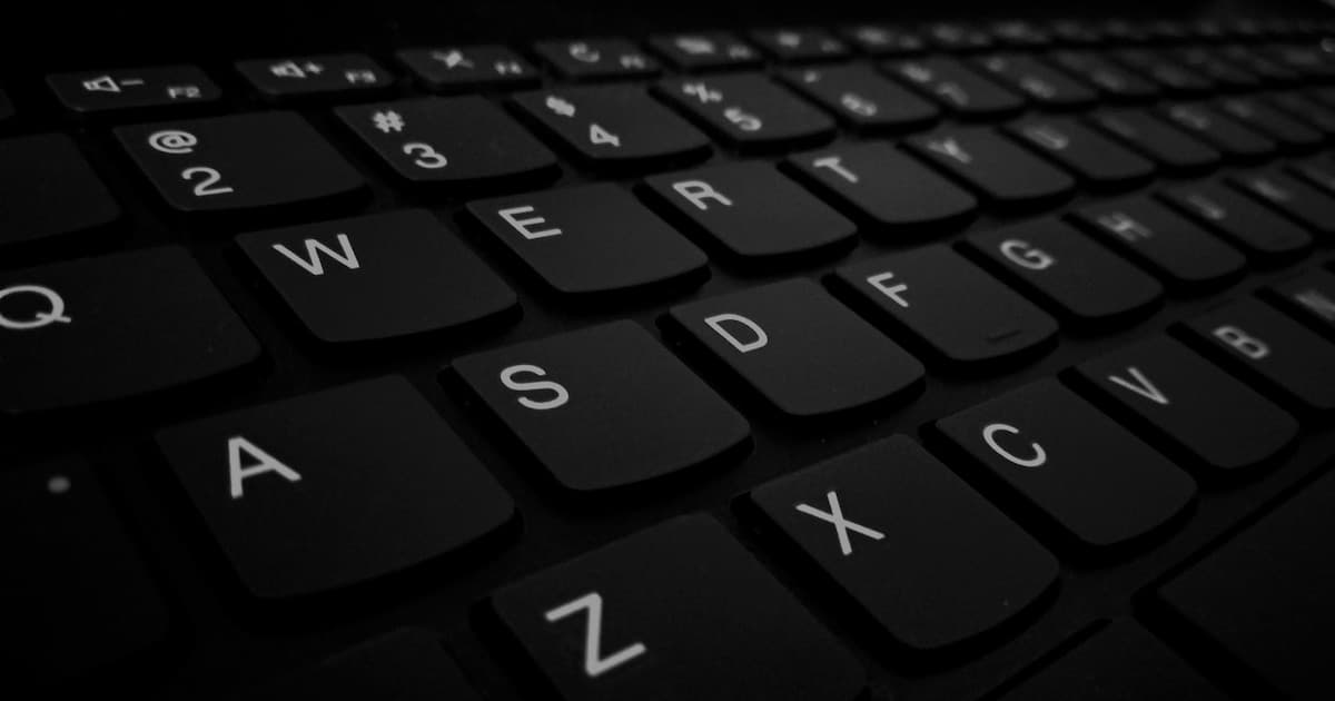 Ctrl + Z 的作用是什么以及如何充分利用它？
