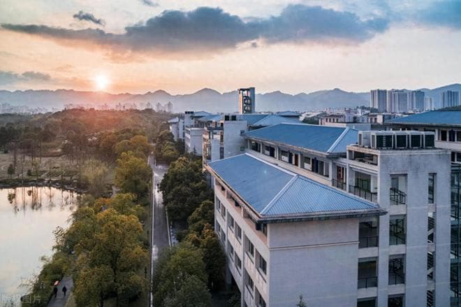 浙江工业大学，有没有985高校的综合实力？